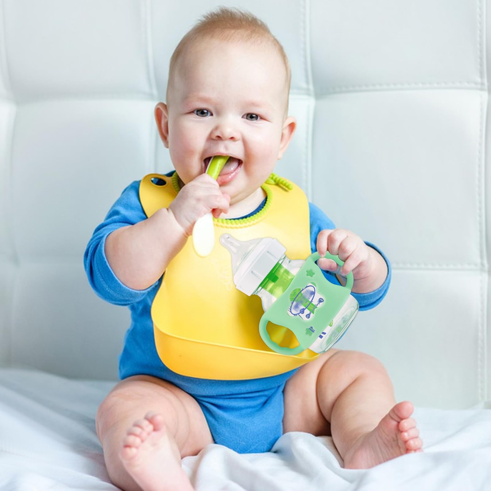 HUAKENER green bottle handles provide soft silicone comfort for little fingers