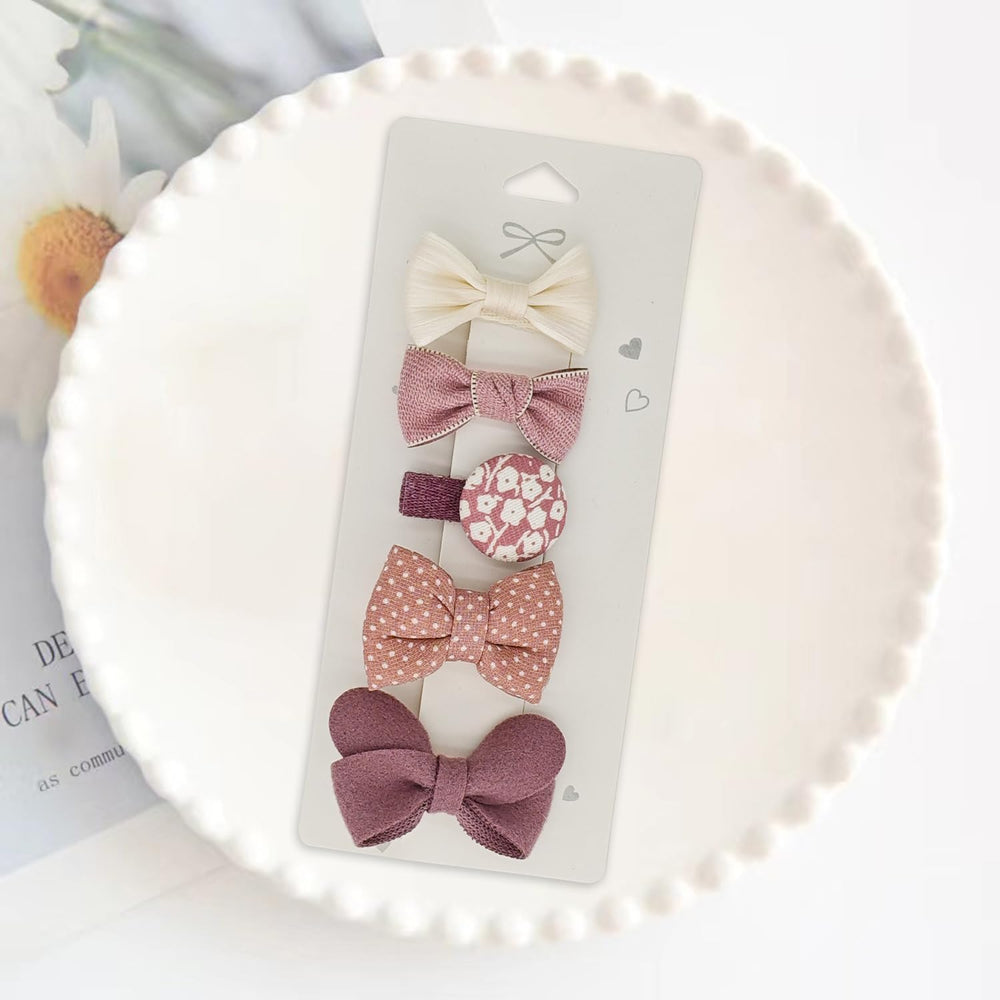 HUAZHENQI-GH fabric-covered clip delivers snag-free wear with soft texture