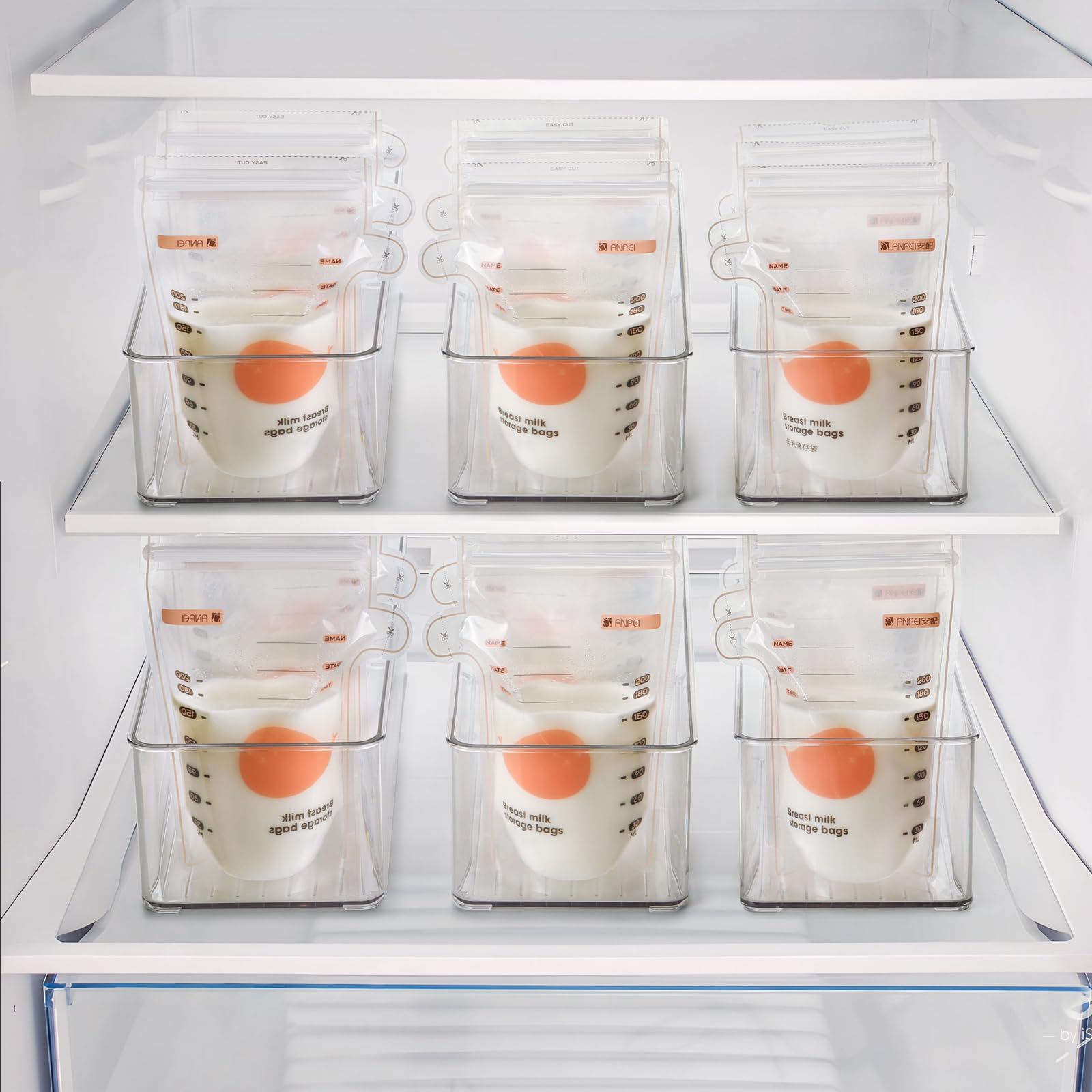 Hudgan milk-bags organizer helps keep bottles, pouches, and drinks orderly.