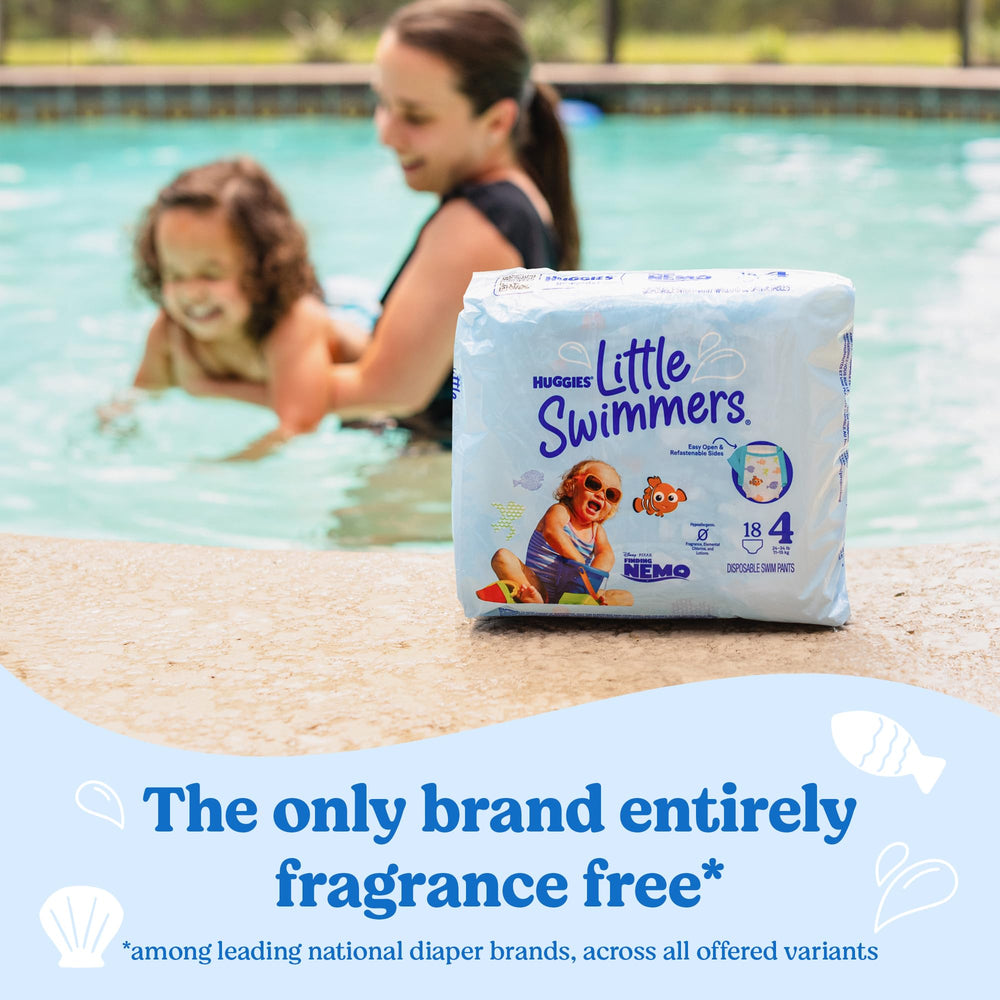 Huggies Little Swimmers refastenable sides for easy changes.