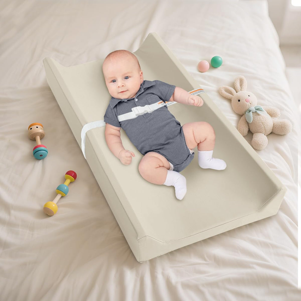 Huggynest changing pad universal-fit works on dressers tables and cribs