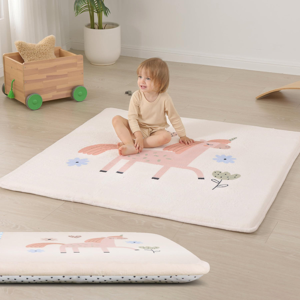 Huloo Sleep baby play mat Unicorn design ready for 50x50 play space