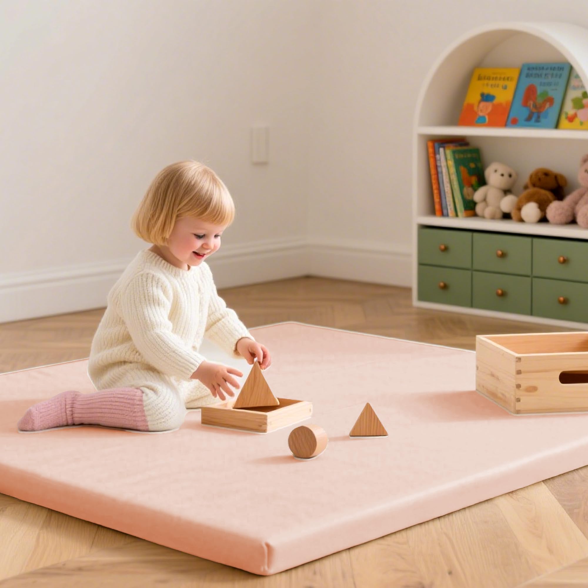 Huloo Sleep durable design promises long-lasting rug for indoor playrooms.