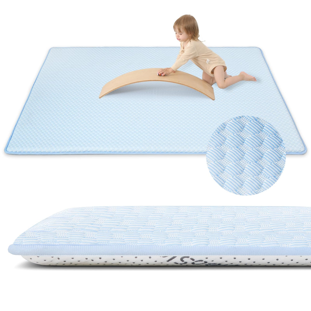 Huloo Sleep baby play mat front view for roomy tummy time and play.