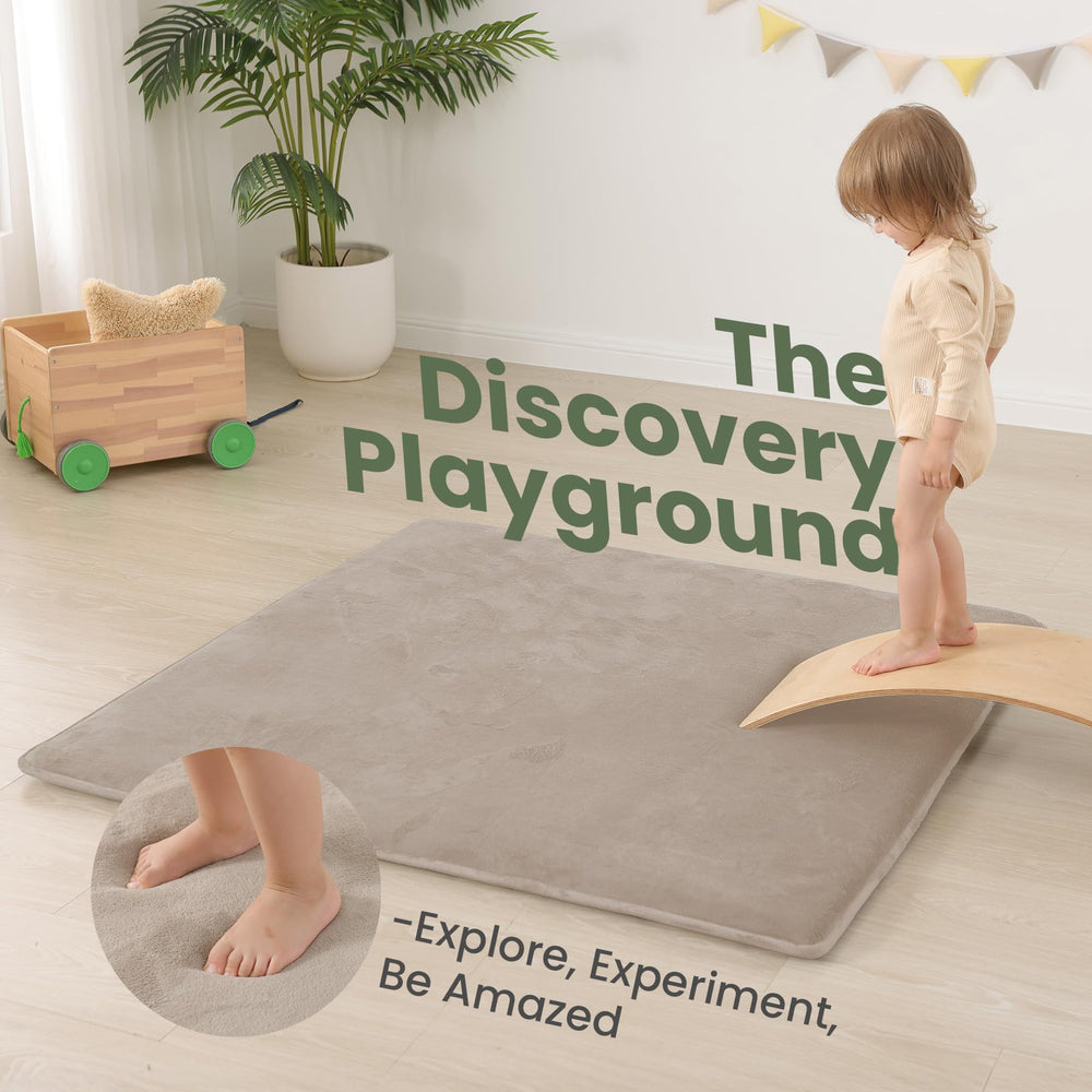Huloo Sleep memory-foam-core close-up emphasizes supportive cushioning.