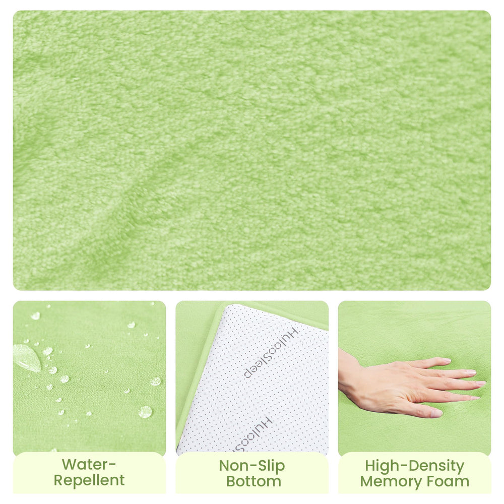 Huloo Sleep play mat non-slip backing demonstrating secure placement.