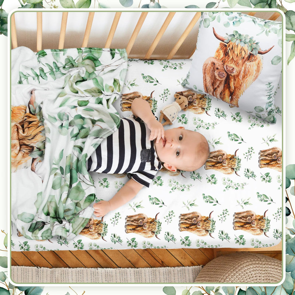 HunnmingRe Highland Cow nursery style close-up emphasizes themed decor ideas