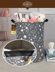 HUNRUNG collapsible storage bin folds flat for space-saving convenience.