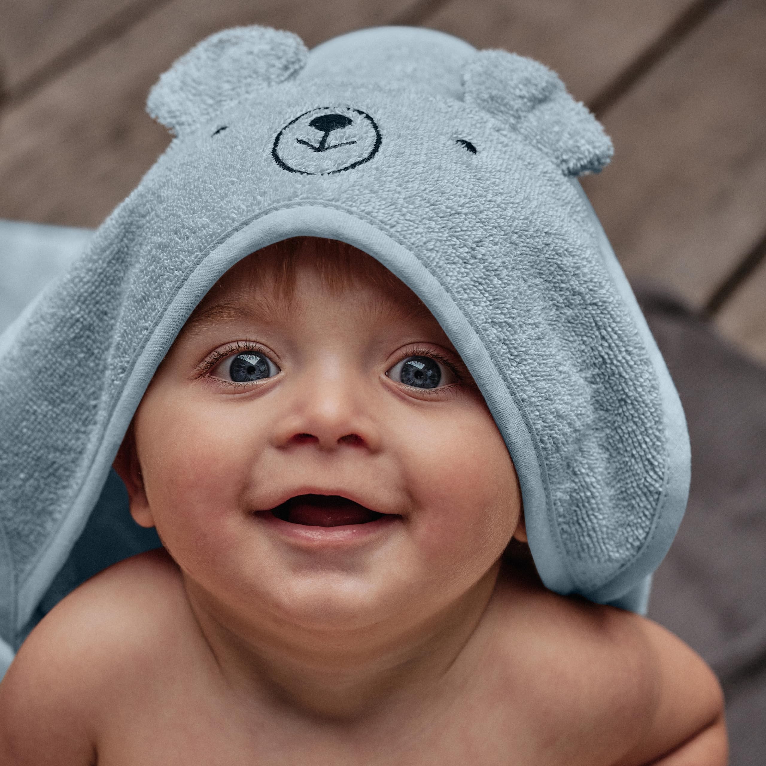 Huxie Baby Hooded Towel plush softness for newborn skin after bath