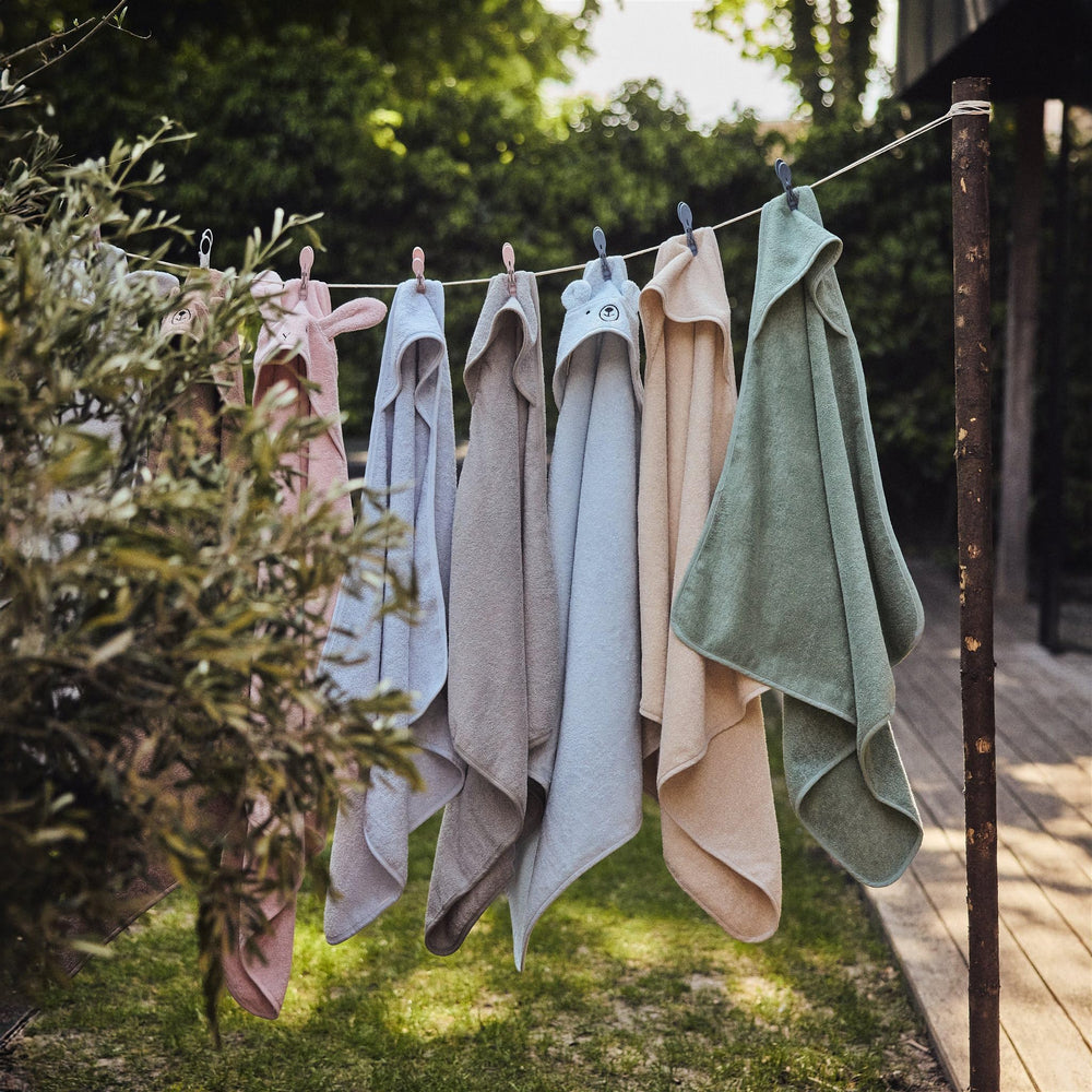 Huxie hooded towel gift packaging illustrates ready-for-gifting presentation