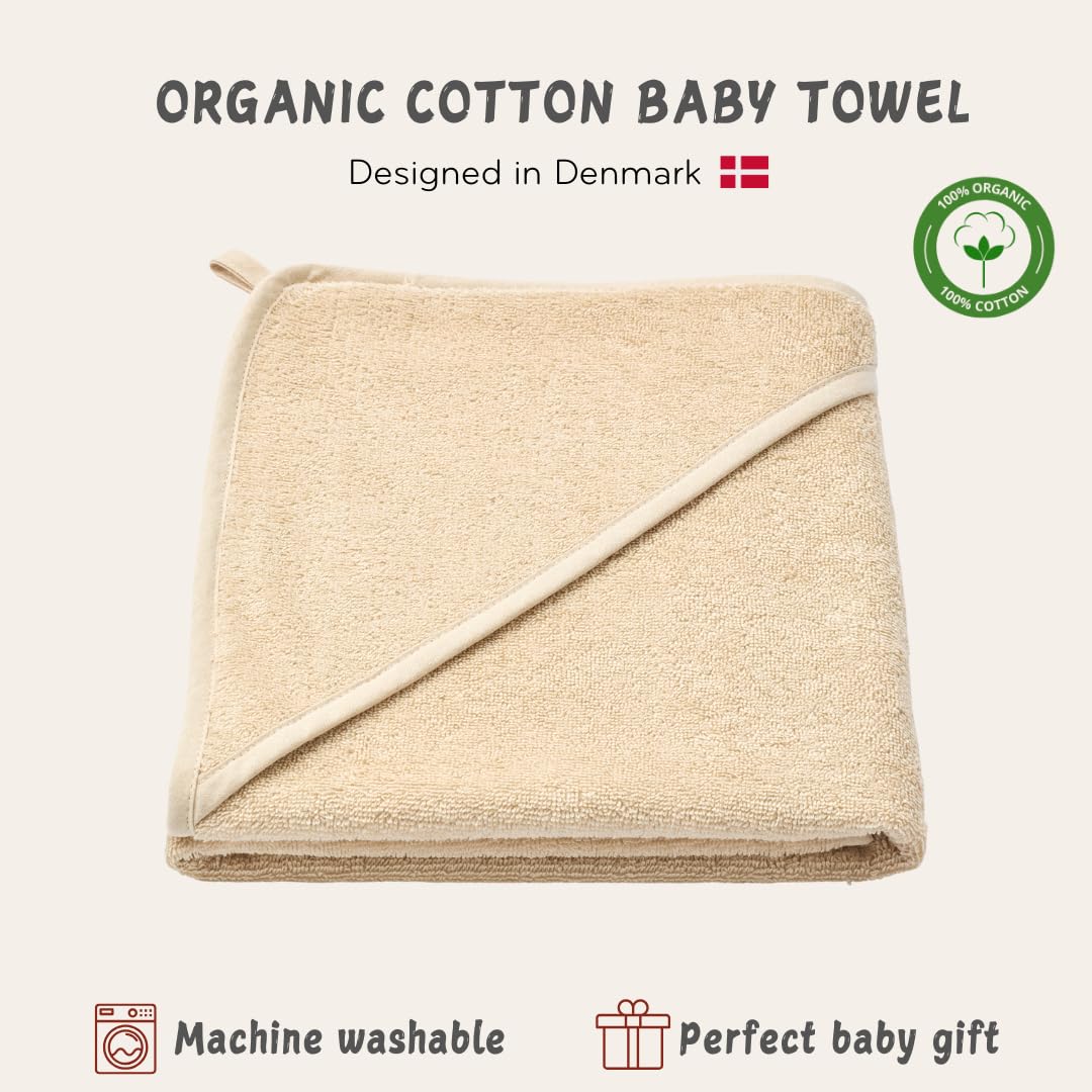 Huxie hooded towel hood detail highlights durable, soft fibers