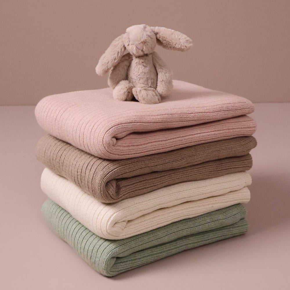 Huxie knitted baby blanket Scandinavian-design styling reflects authentic Nordic flair.