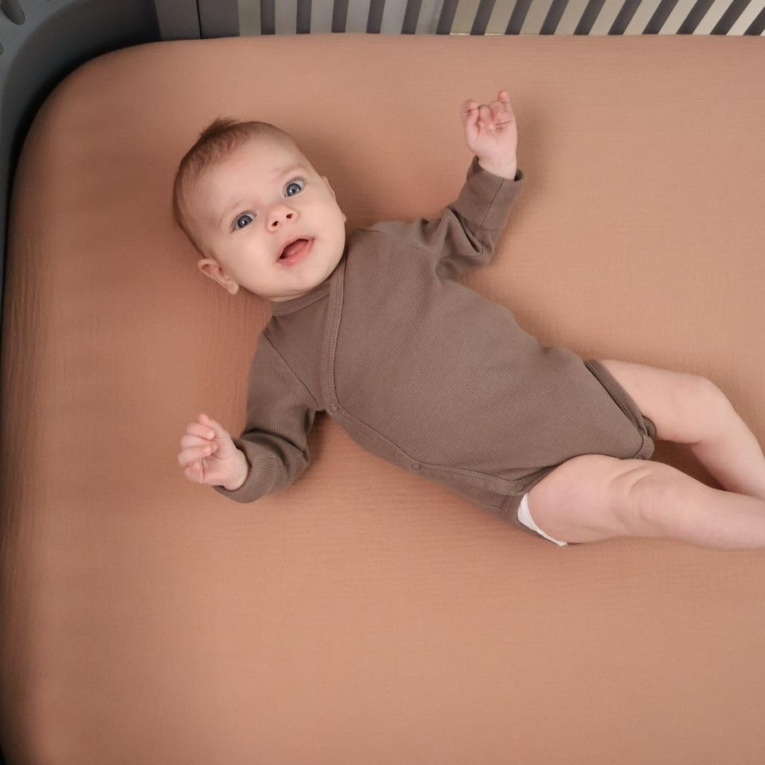 Huxie organic cotton muslin feels gentle on skin during bedtime