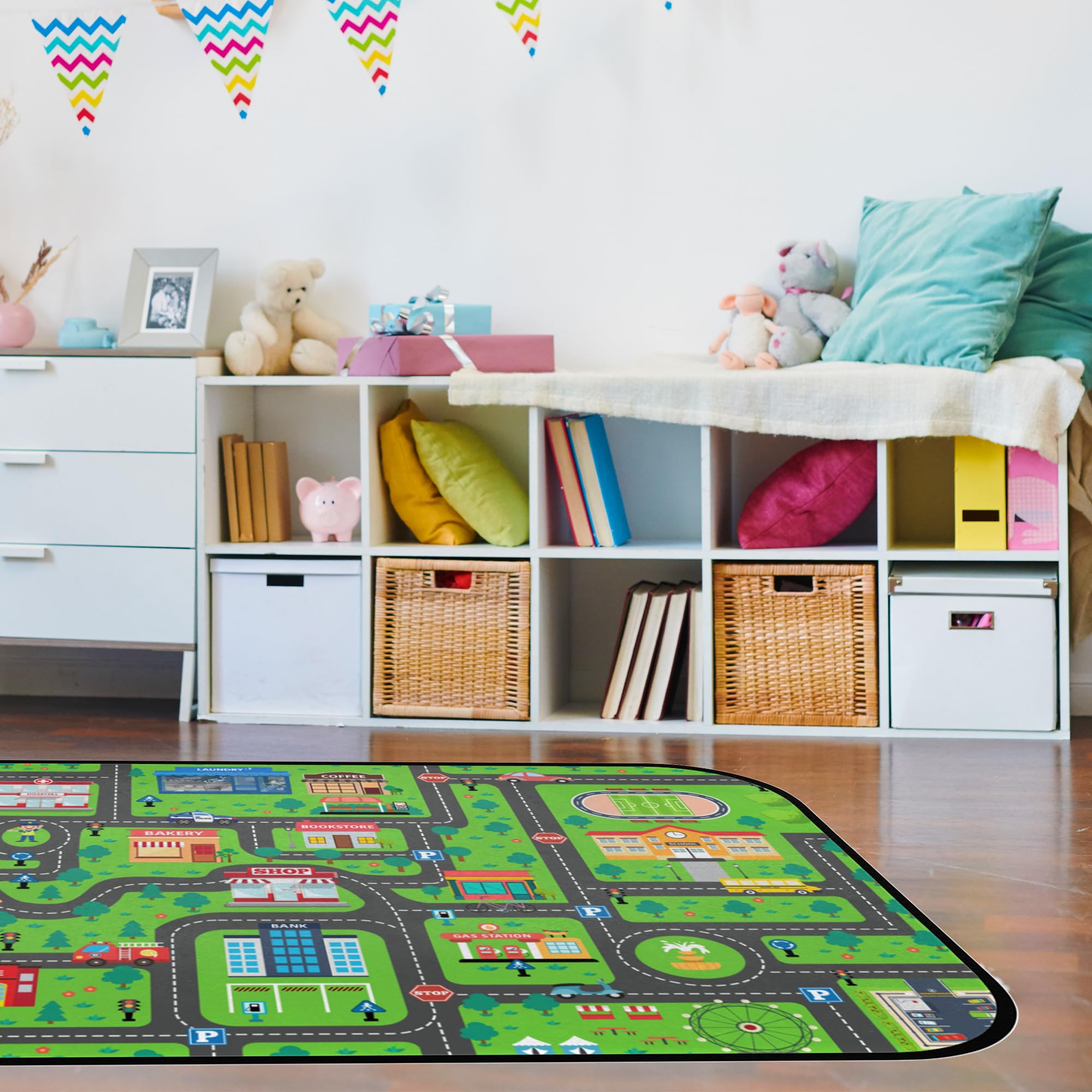 HUXINO rug city map detail with traffic signs for educational play