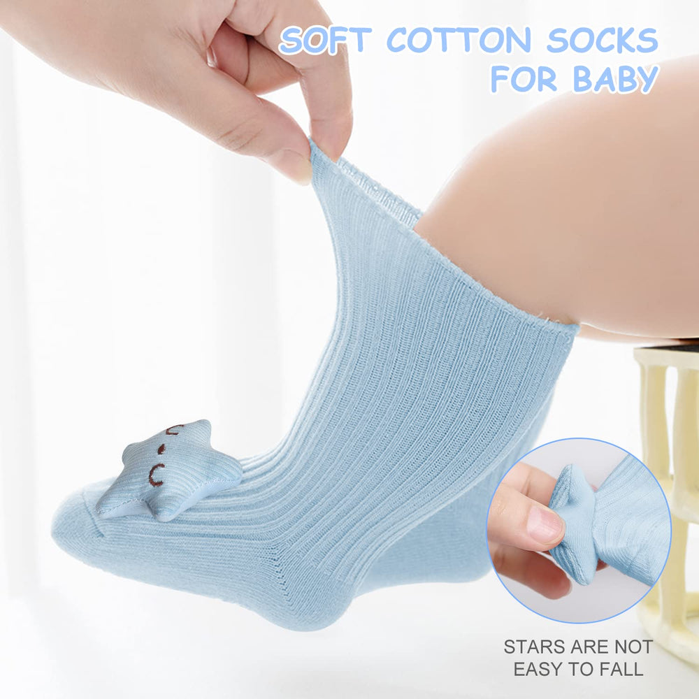 iAOVUEBY cute baby socks keep little feet warm and cozy.