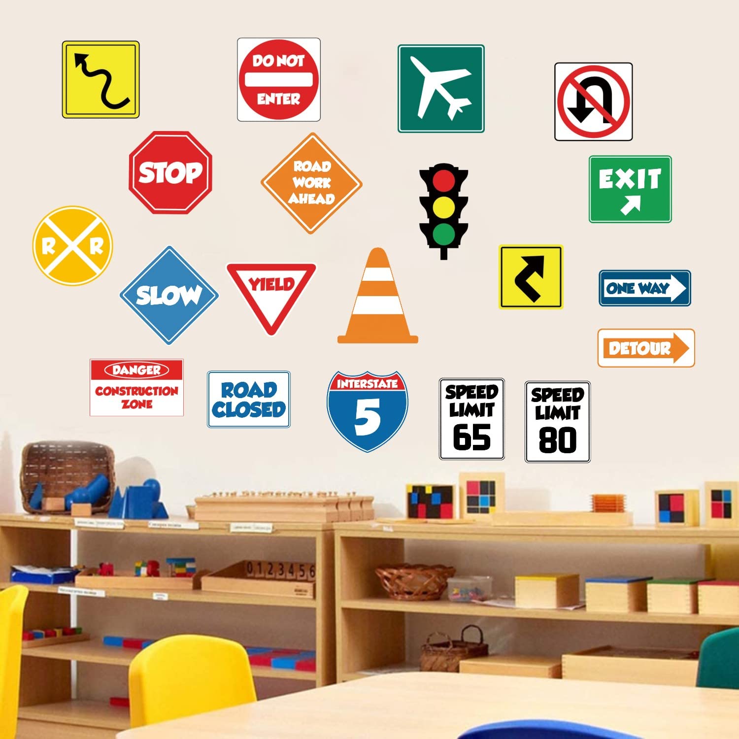 IARTTOP road signs wall decal traffic light—clear visuals for engaging playroom decor