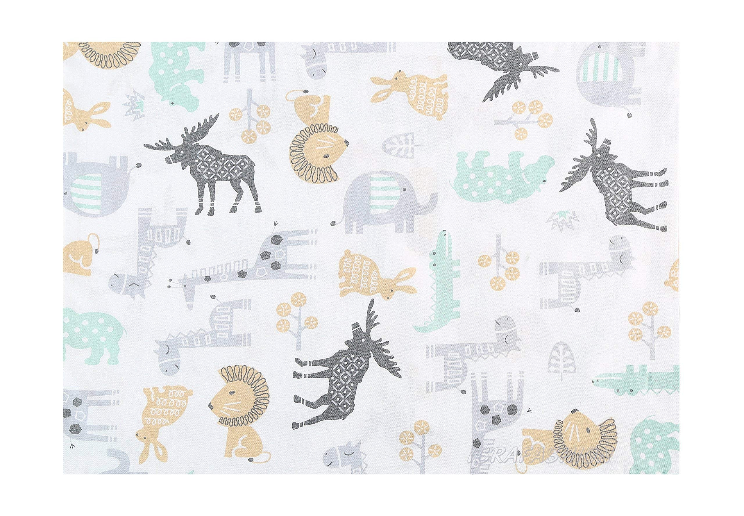 IBraFashion pillowcase colors brighten toddler room with playful wildlife print