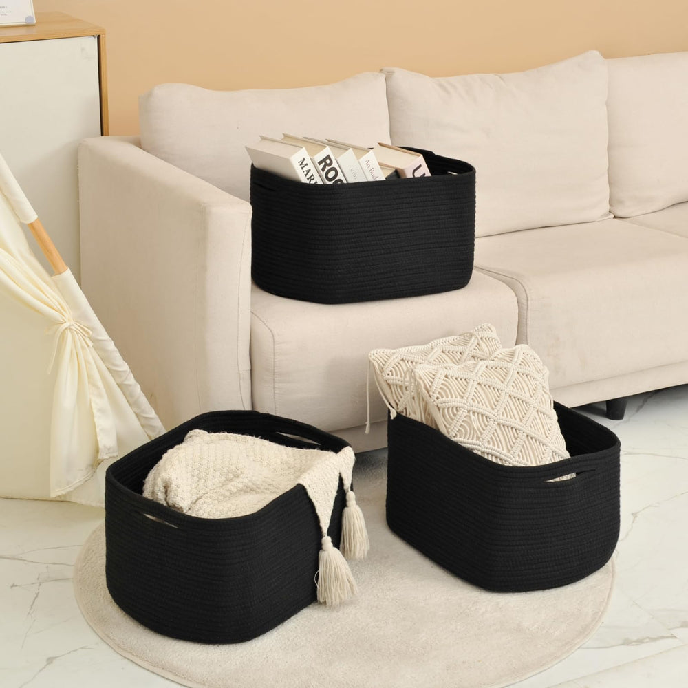ICERZCZ basket with handles supports easy transport around rooms.