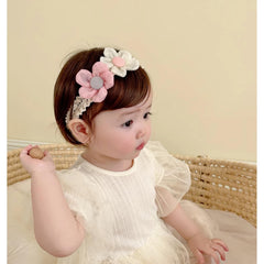 ICKEYOU photo-ready headband creates dreamy portraits for milestones.