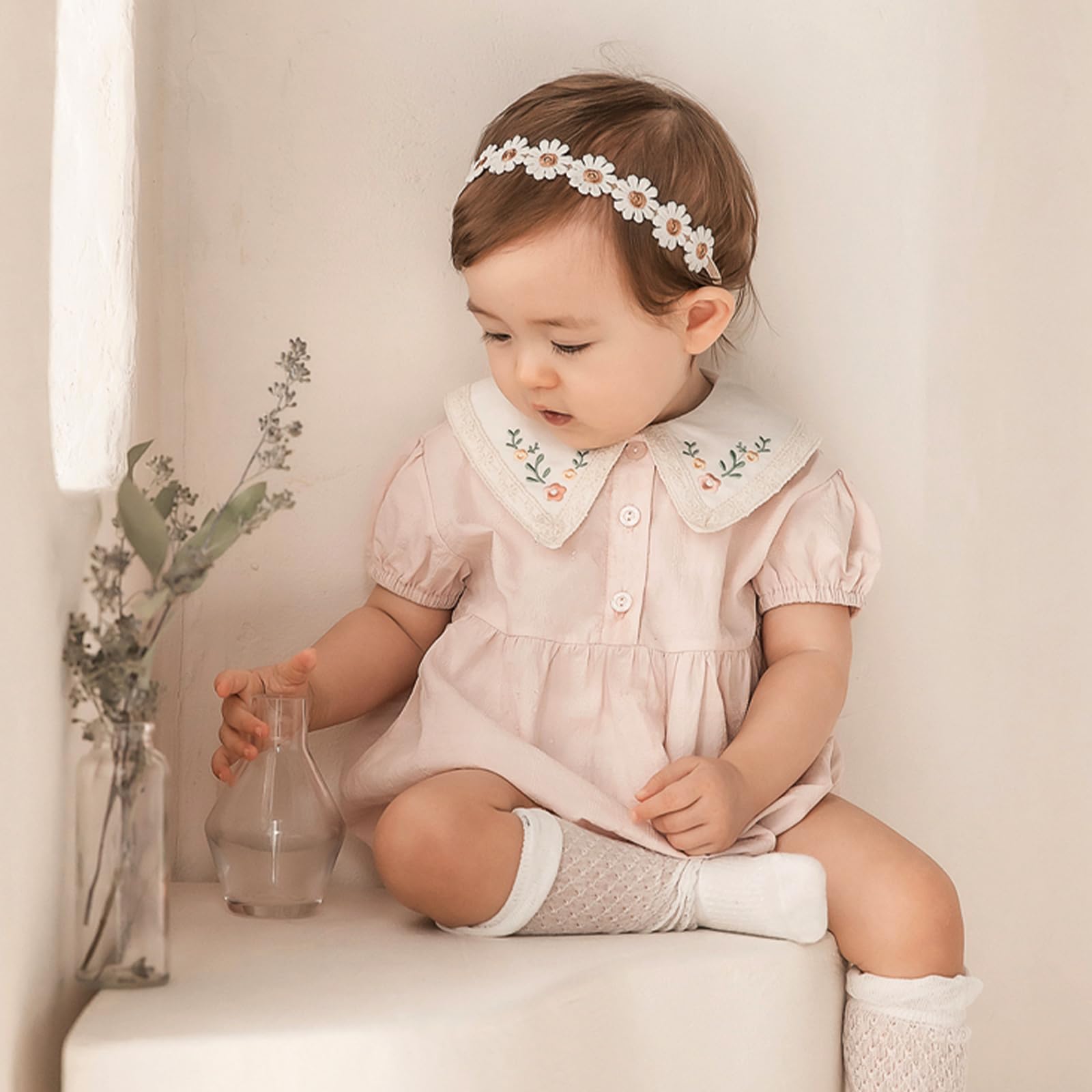 ICKEYOU Soft Elastic Baby Headband provides a comfortable, secure fit for newborns and toddlers.