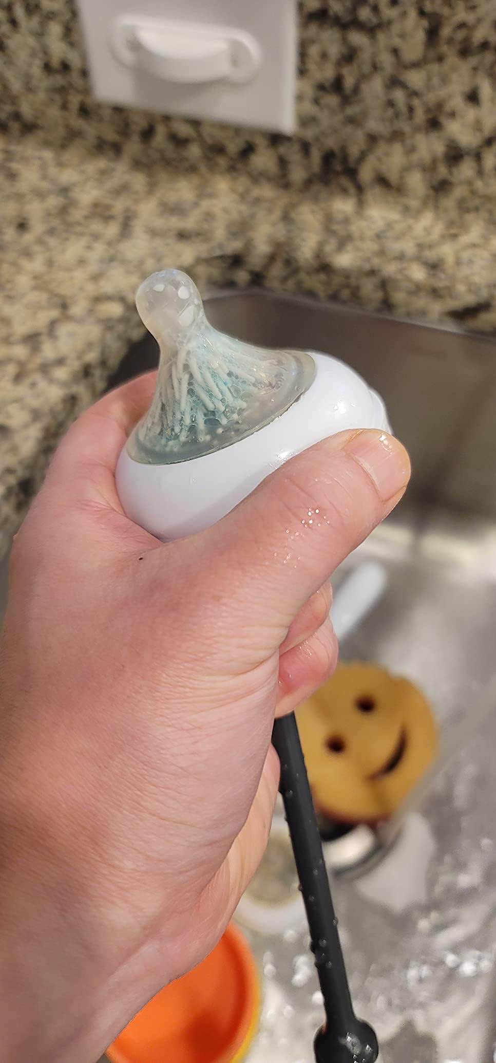 Iconikal bottle brush silicone bristles closeup showcases non-scratch cleaning power