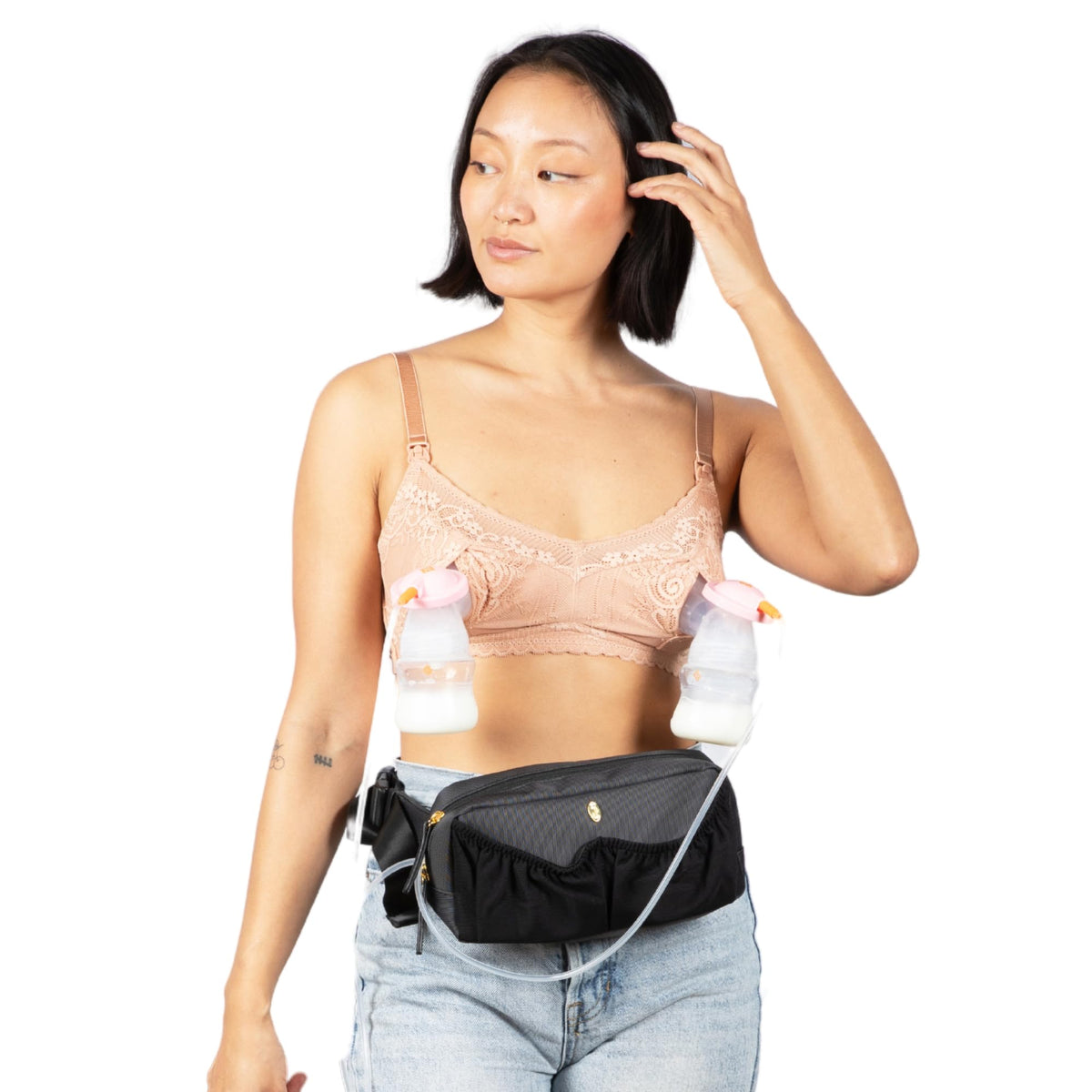 IDAHO JONES Pump Bag wearable-strap keeps hands free for pumping.