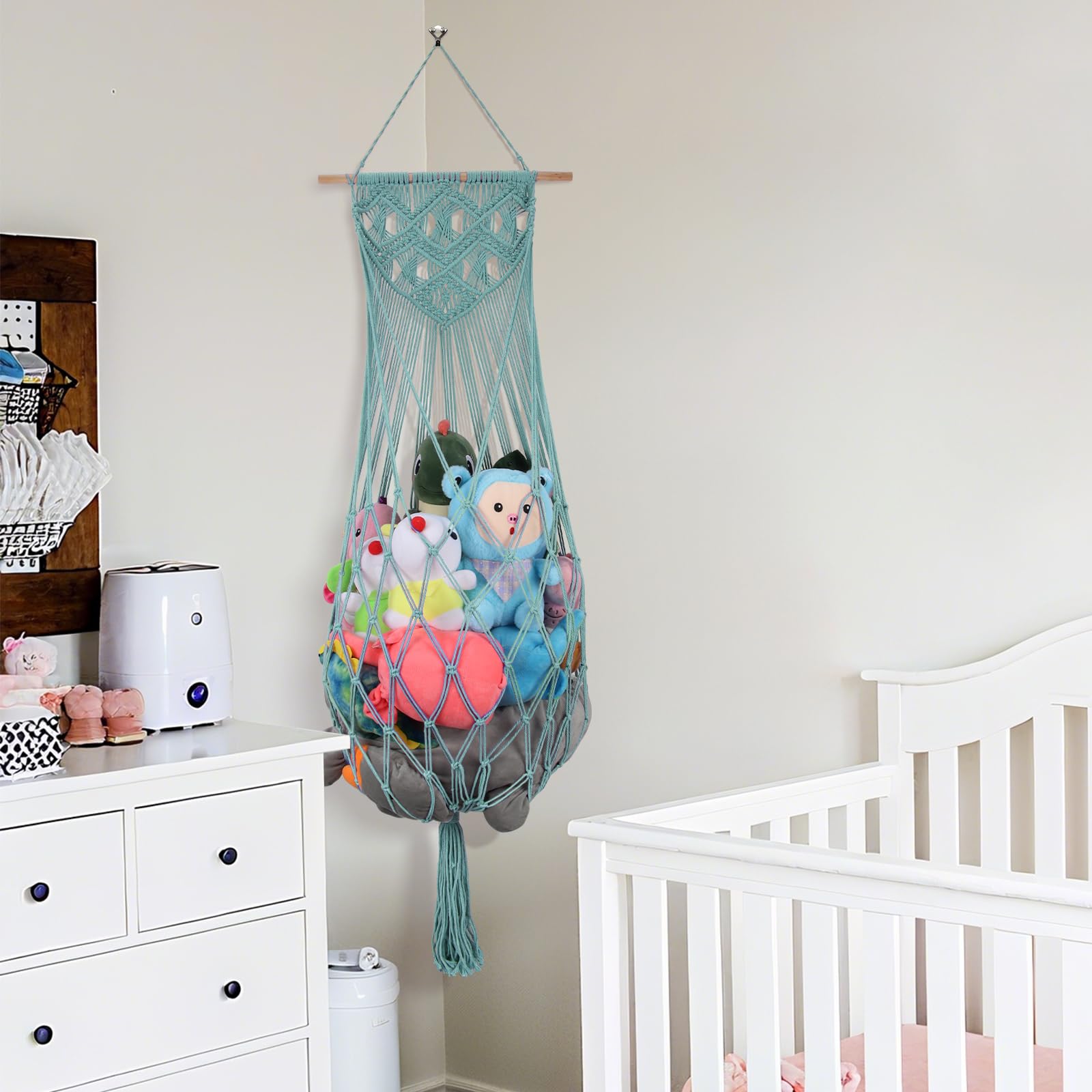 iHansee stuffed animal hammock with tassels adds boho decor while organizing toys.