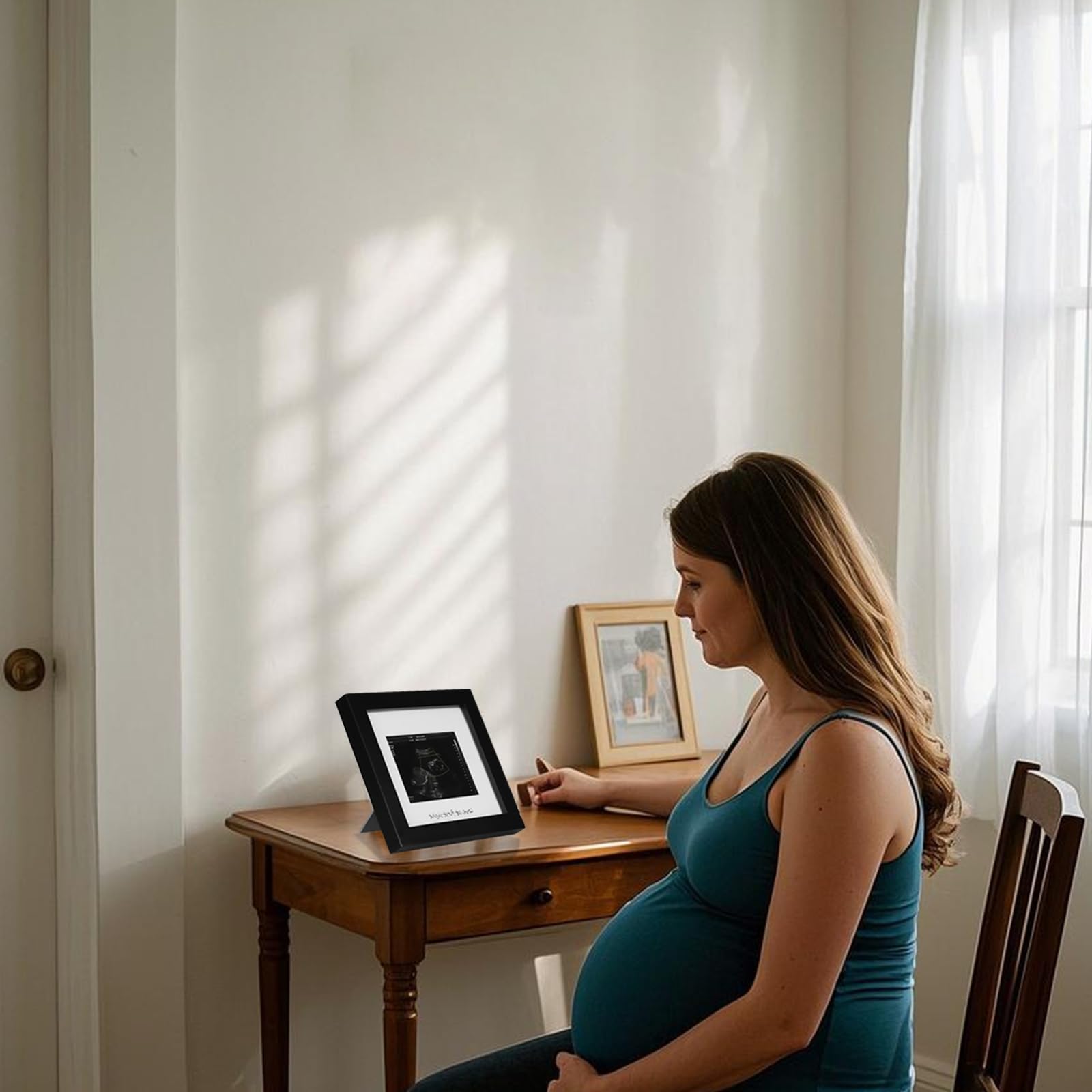 IHEIPYE baby sonogram frame table display for bedside or shelf