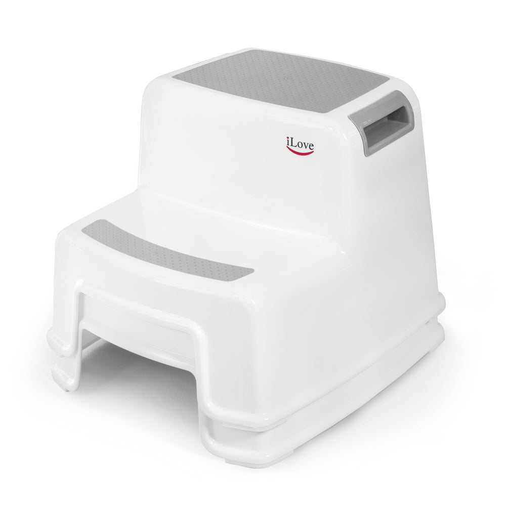 iLove 2 Step Stool stain-resistant material for quick cleanup.