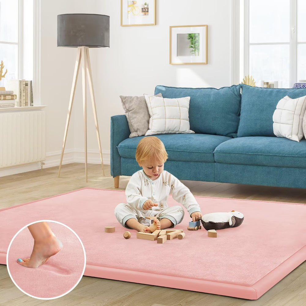 ILPEOD baby play mat provides cushioned crawl space for babies and pets