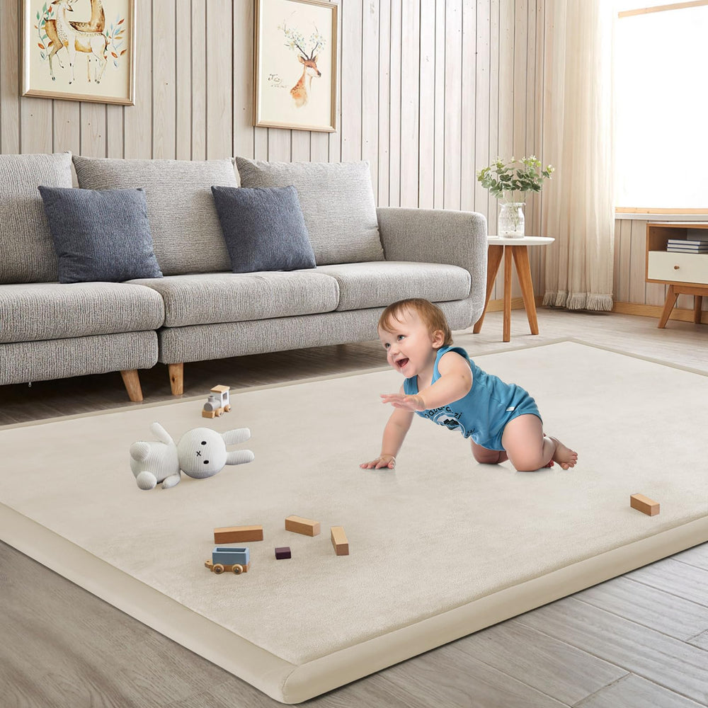 ILPEOD baby play mat memory foam closeup with cushioned surface for comfy tummy time.