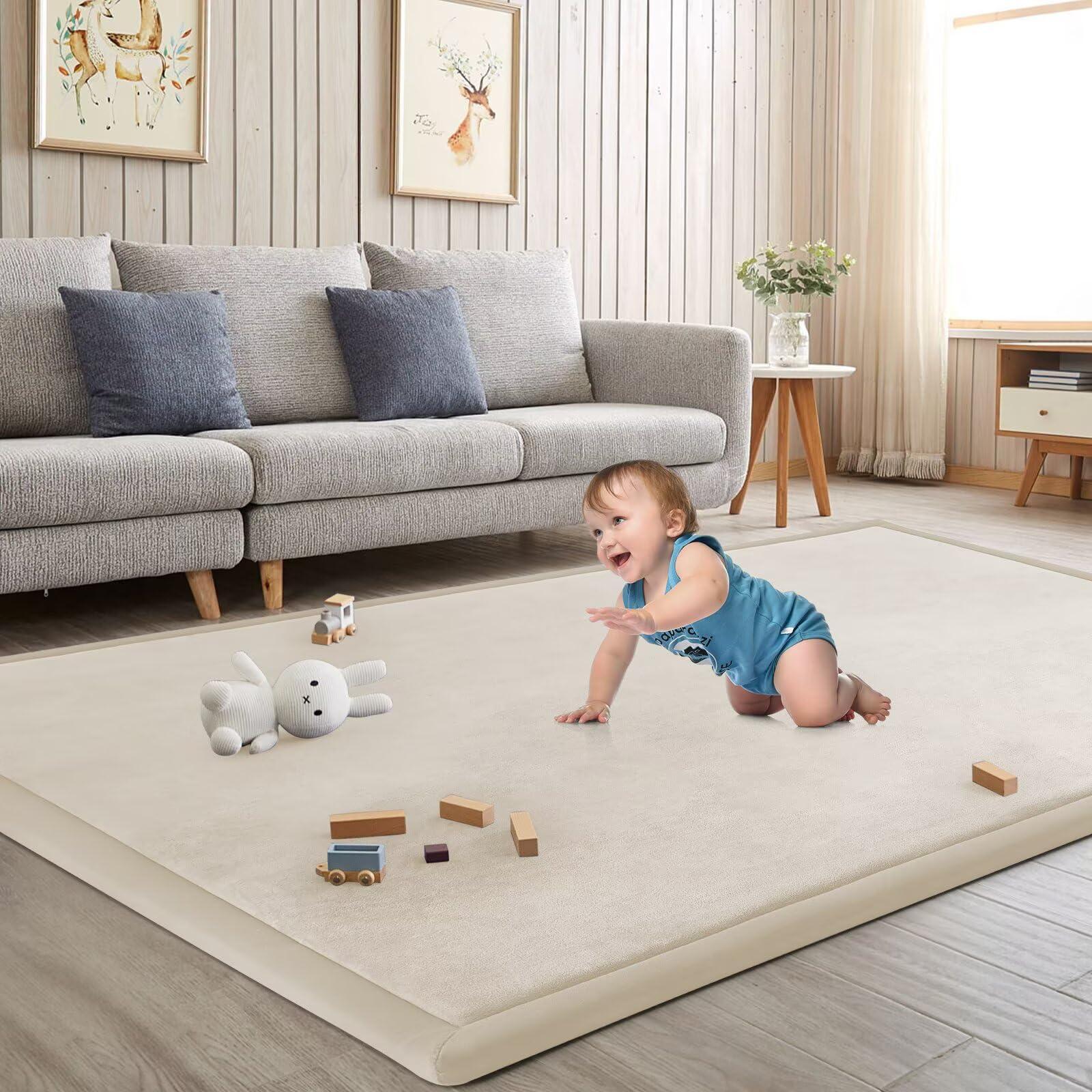 ILPEOD baby play mat close-up of soft velvet surface for gentle tummy time.