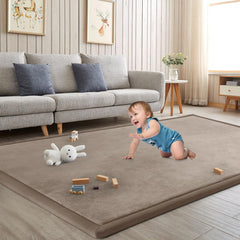 ILPEOD memory foam mat—3.5 cm thick for cushioned tummy time and gentle landings.