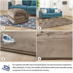 ILPEOD nursery rug in soft velvet adds color and comfort to any room.