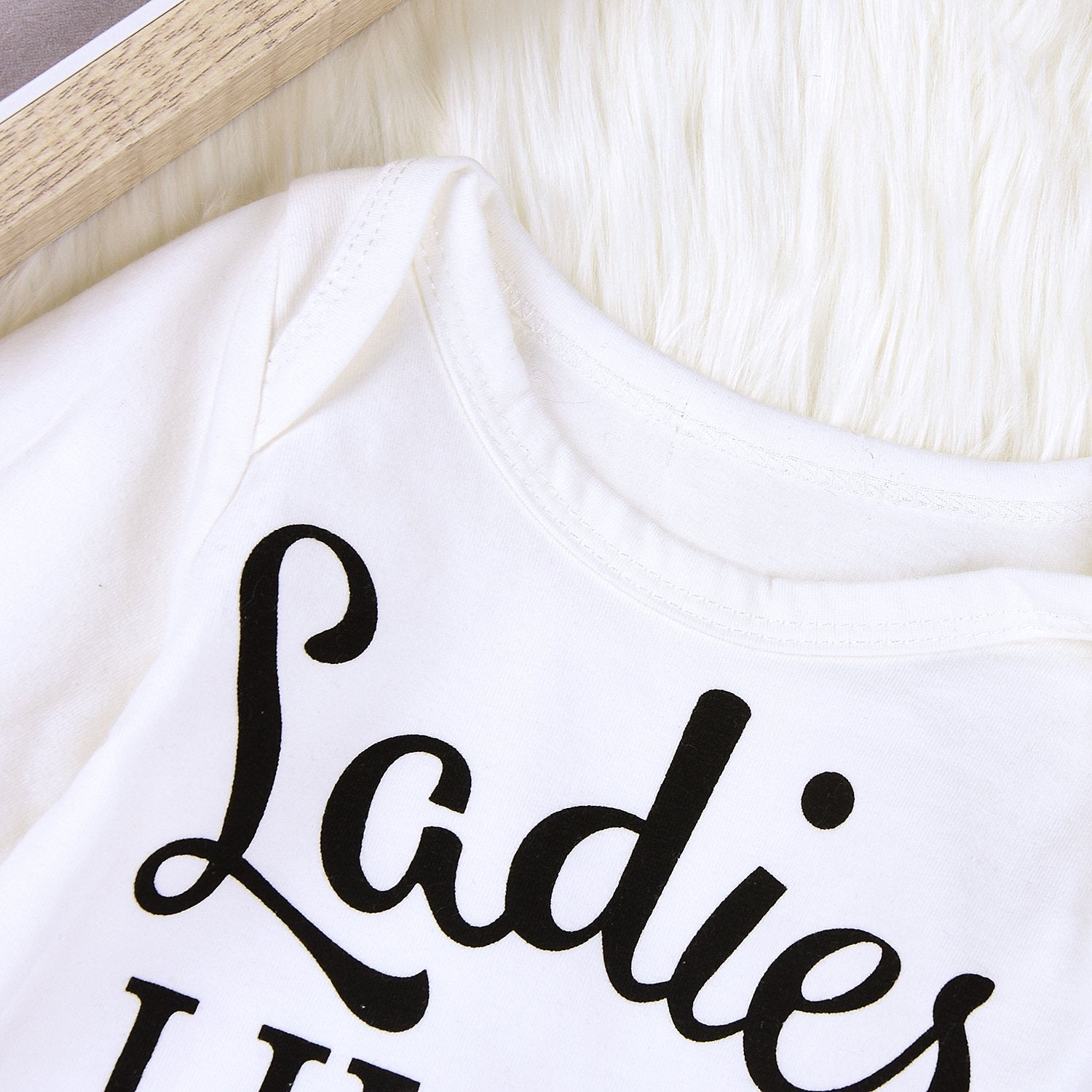 Imsmart deer-print outfit is photography-ready for newborn portraits