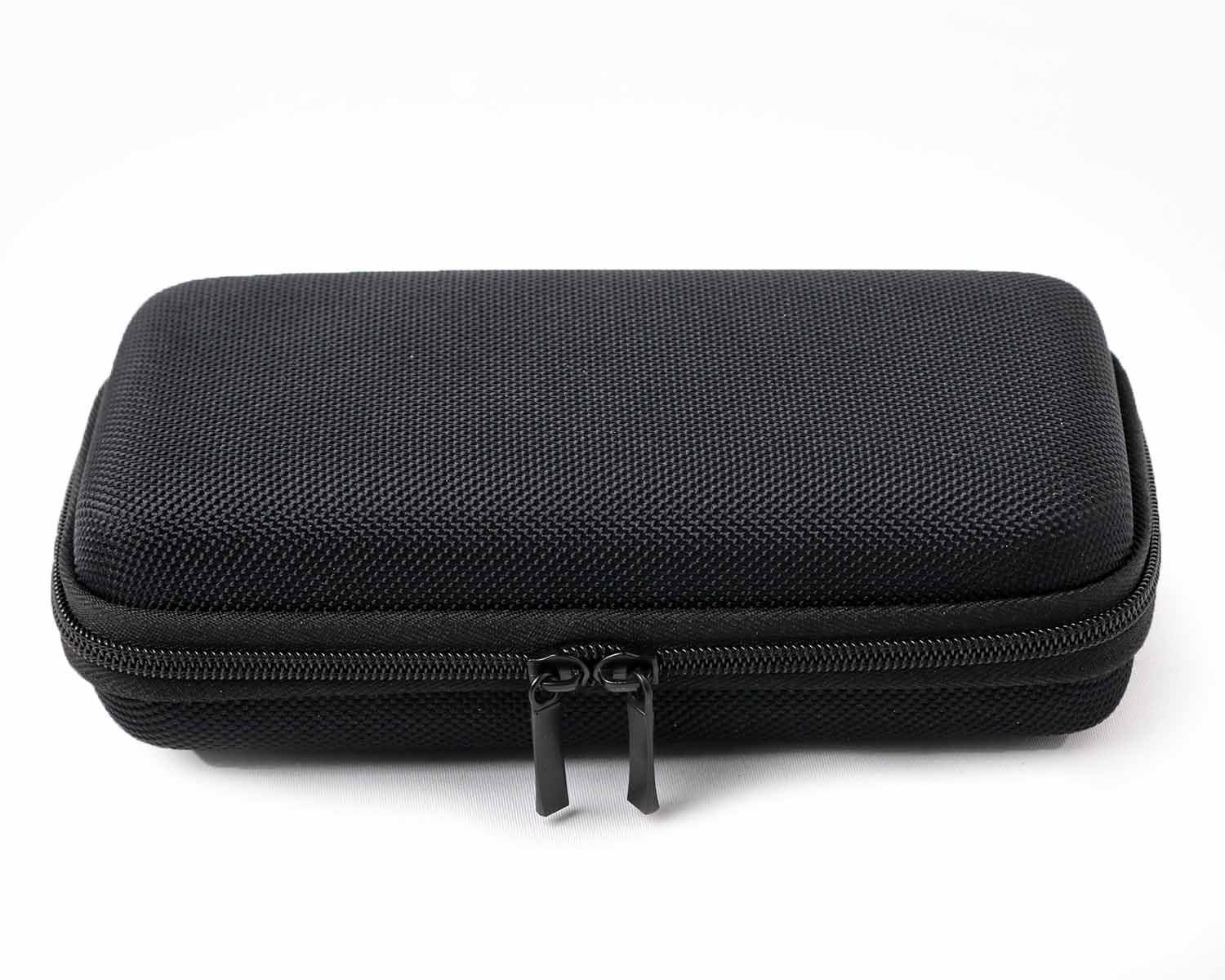 inDomit hard case dustproof materials protect components.