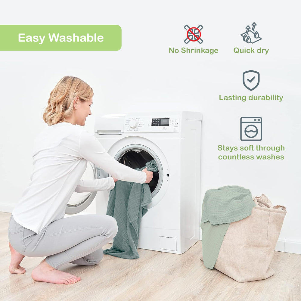 Infancie machine-washable muslin blanket for easy care