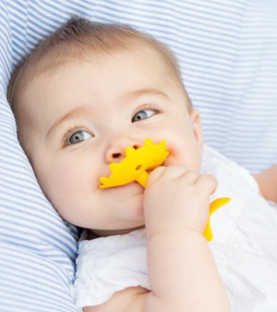 Innobaby EZ Grip Massaging Teether blue star reaches sore gums and aids motor skills