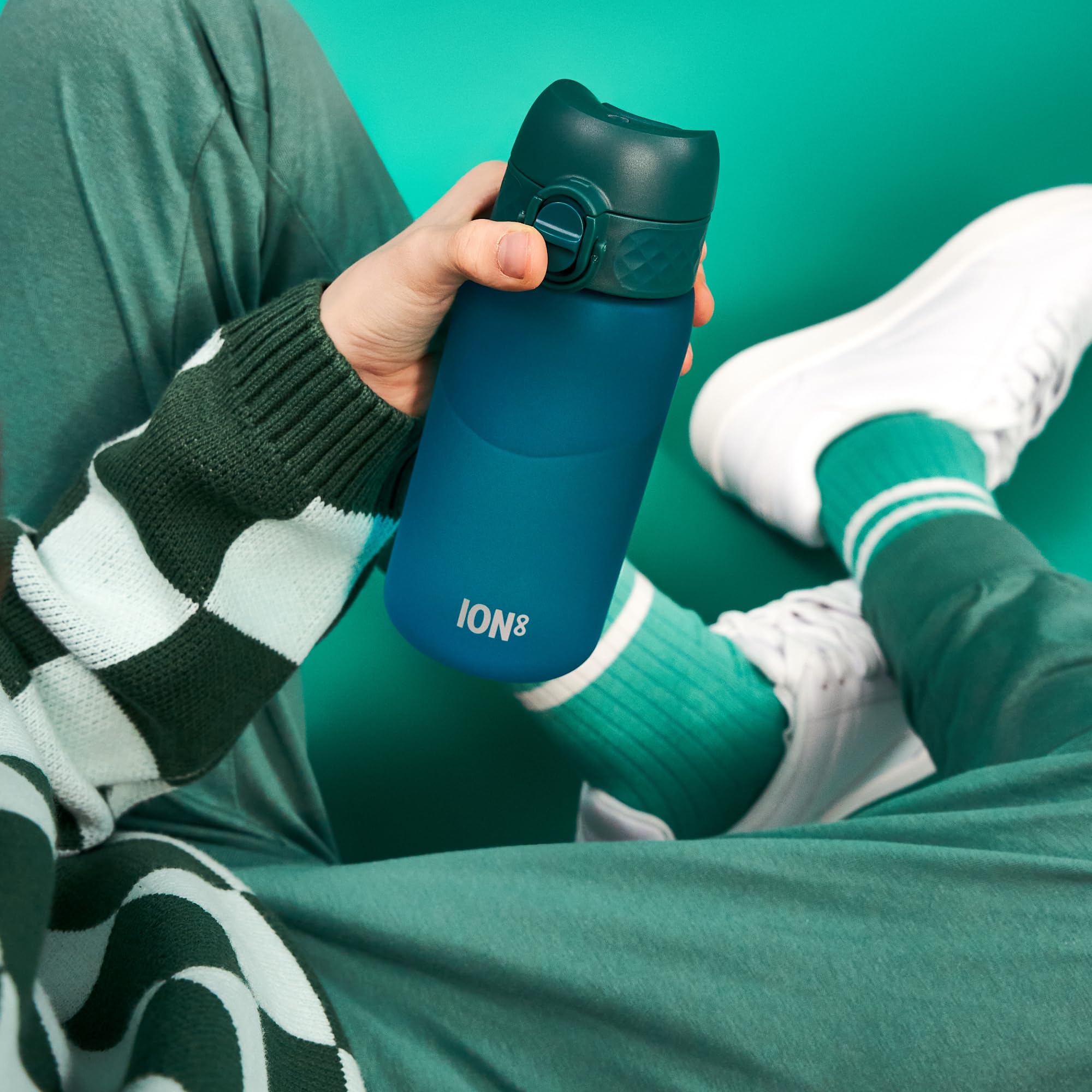 Ion8 bottle showing leak-proof lock keeps bag spill-free.