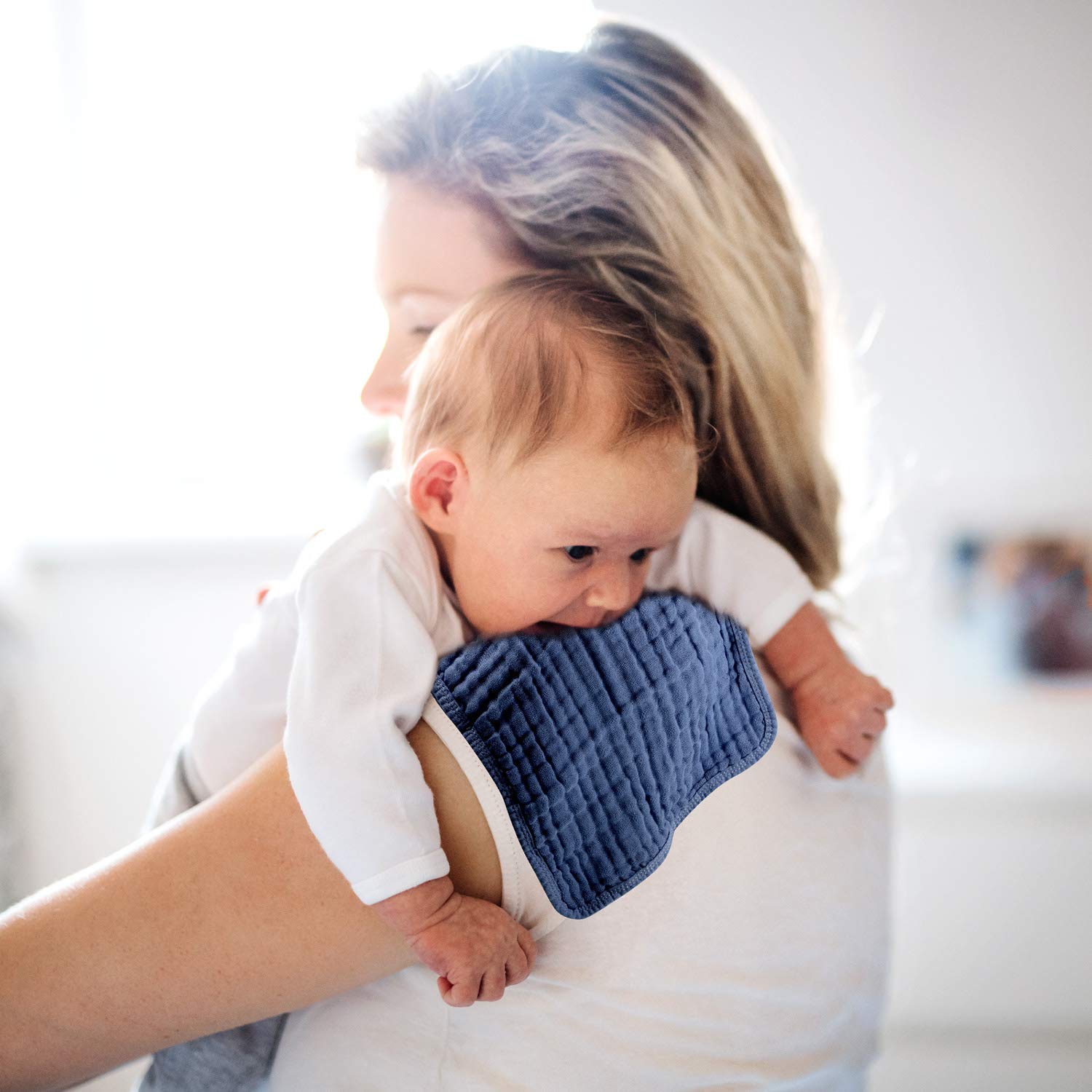 Irenare burp cloth machine washable, durable edges stand up to repeated laundry.