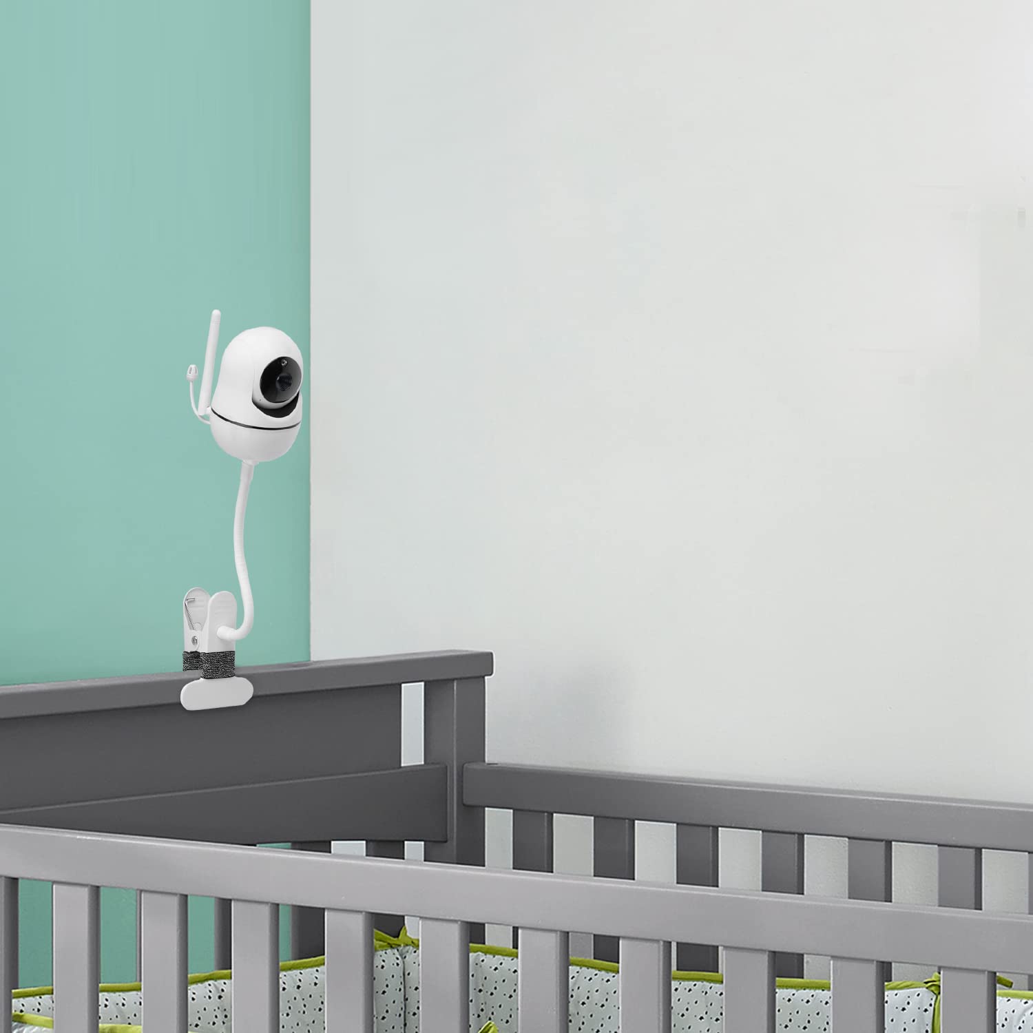 iTODOS 360-degree adjustment allows easy angle changes for any scene