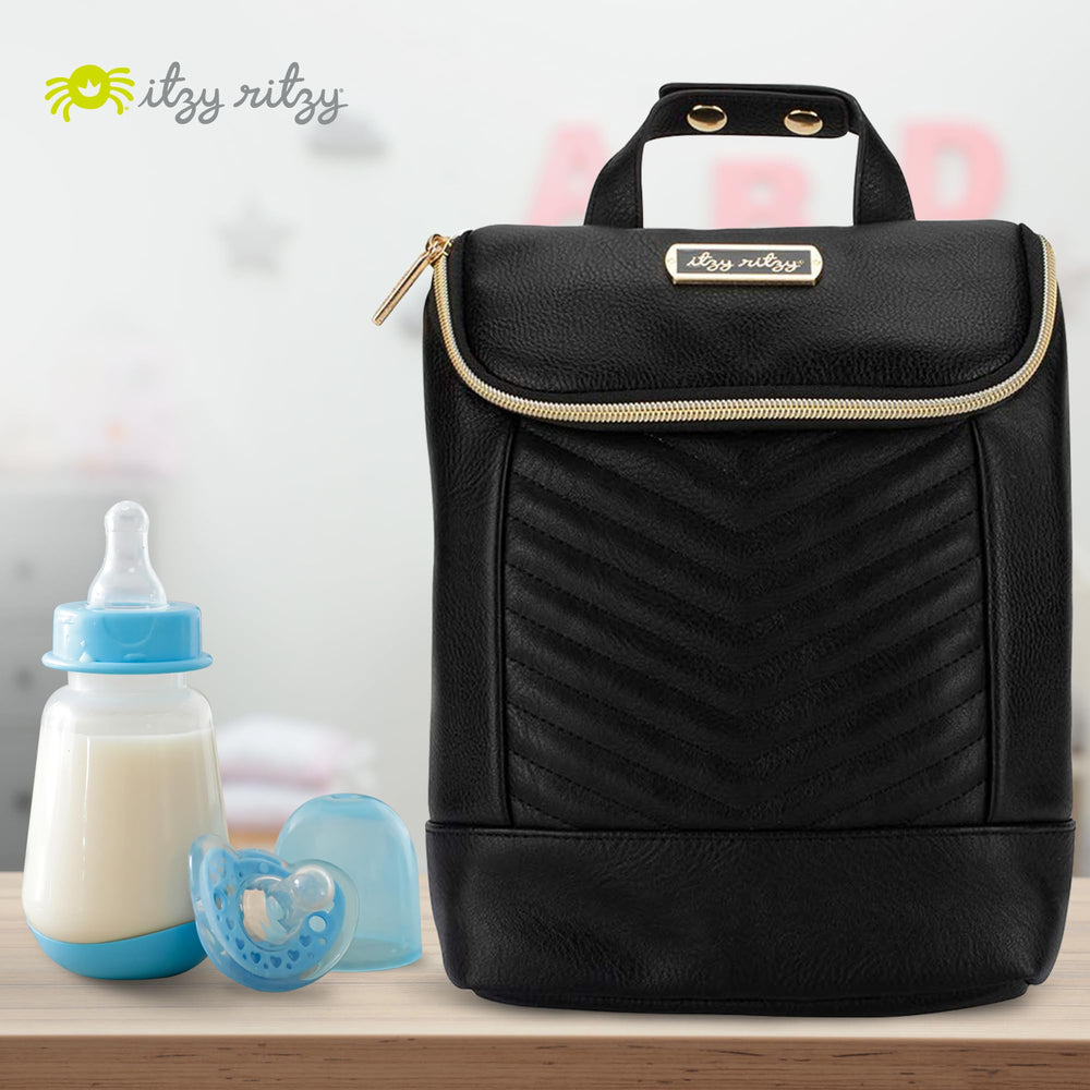 Itzy Ritzy doubles as a chic lunch box for parents on the go