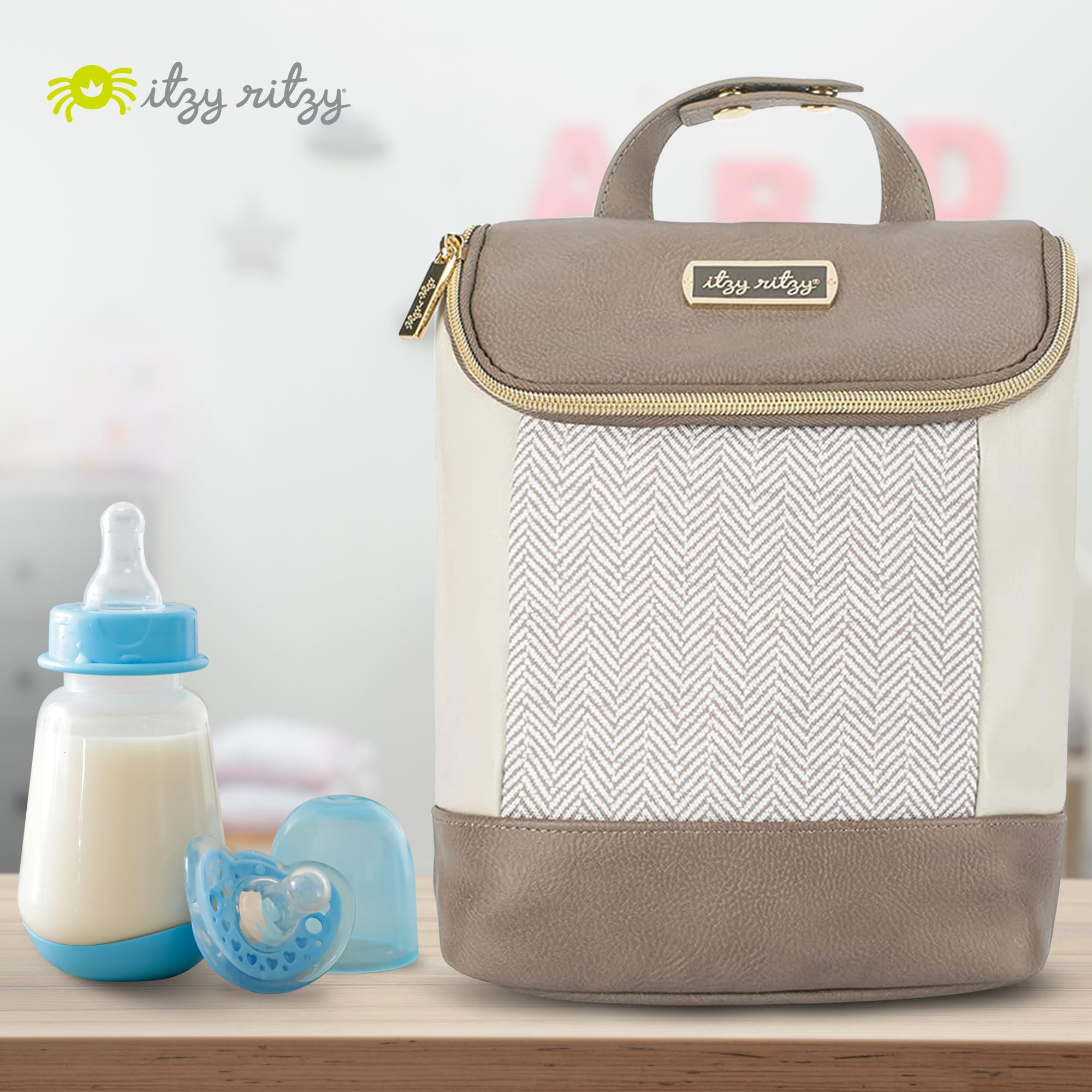 Itzy Ritzy insulated bottle bag Vanilla Latte stroller attachment for hands-free outings