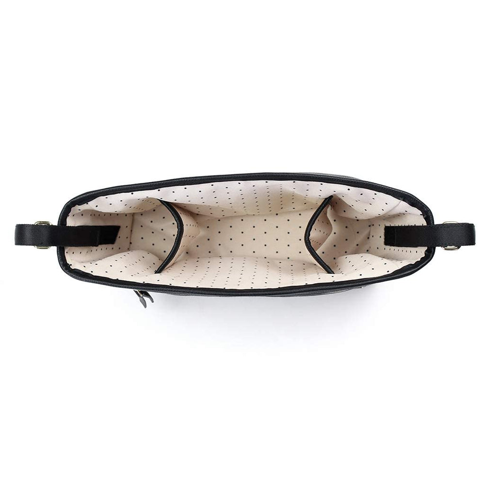 Itzy Ritzy easy-clean vegan leather keeps the organizer looking fresh.