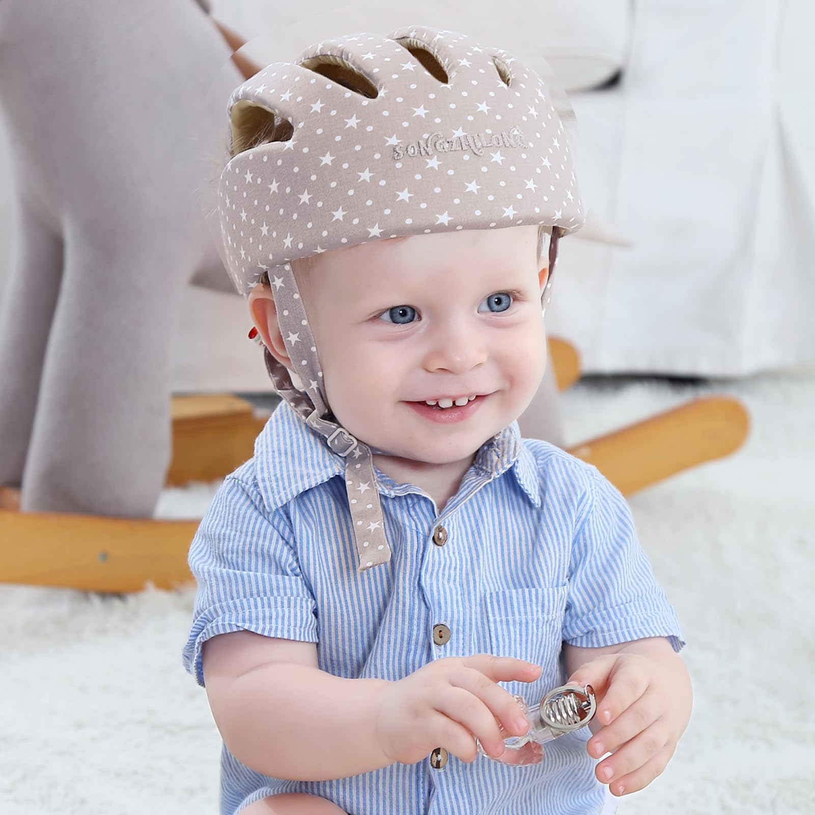 IULONEE Baby Head Protector fabric close-up showing soft, skin-friendly material.