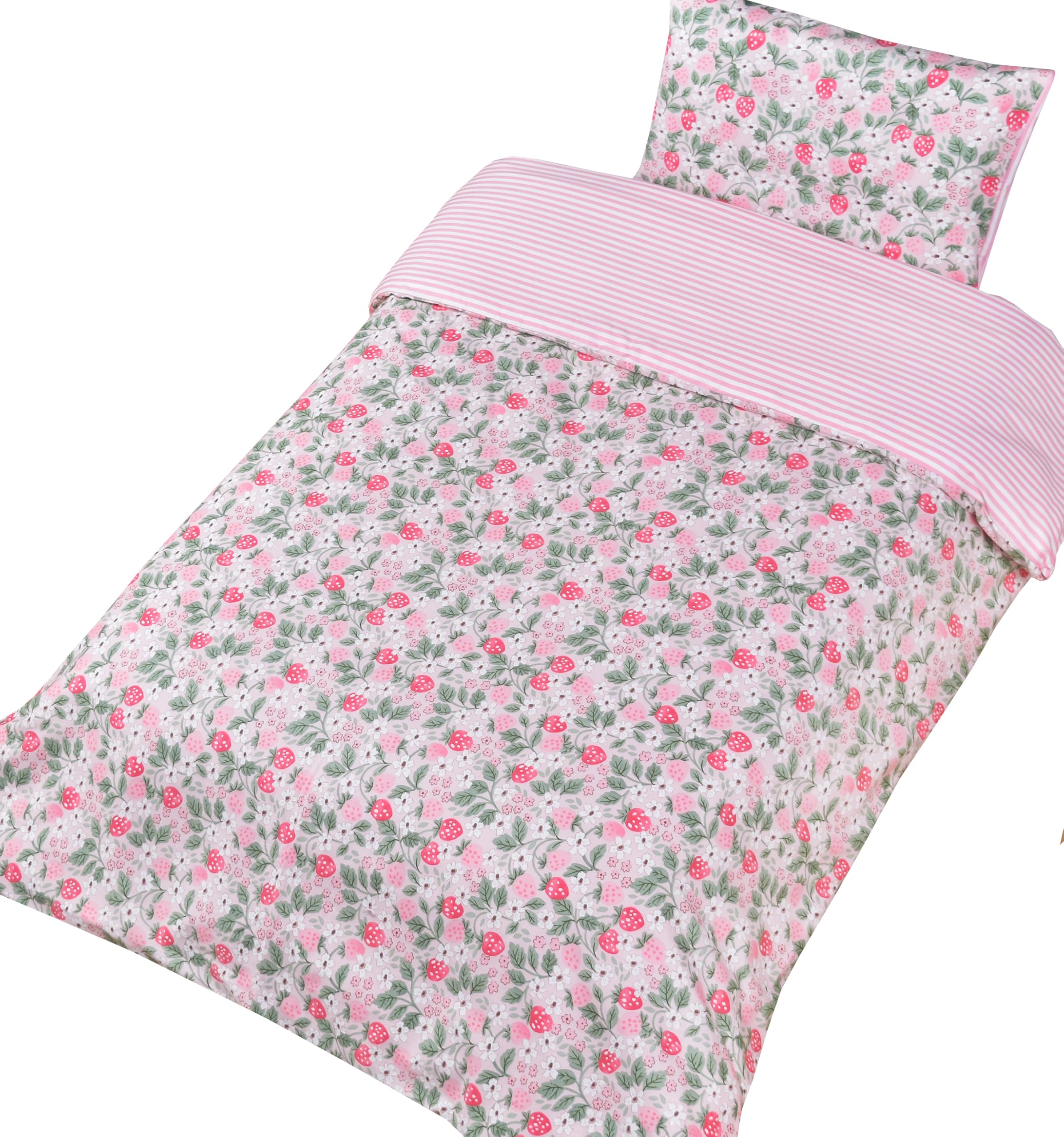 J-pinno kids room display shows 47x59 duvet setup for crib or toddler bed