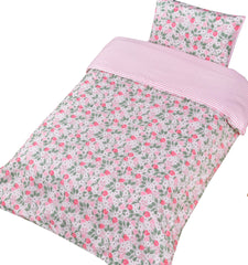 J-pinno kids room display shows 47x59 duvet setup for crib or toddler bed