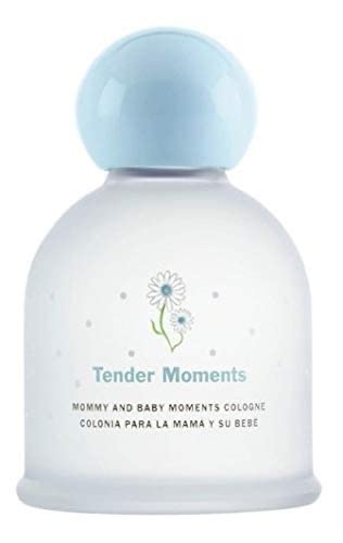 JAFRA Tender Moments spray-cap close-up enabling quick, light refresh for mom and baby.