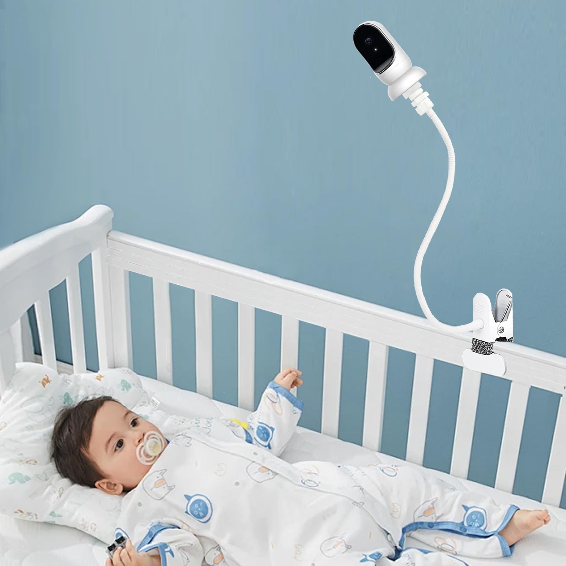 JAMYOK clamp on crib rail demonstrates secure attachment without damage