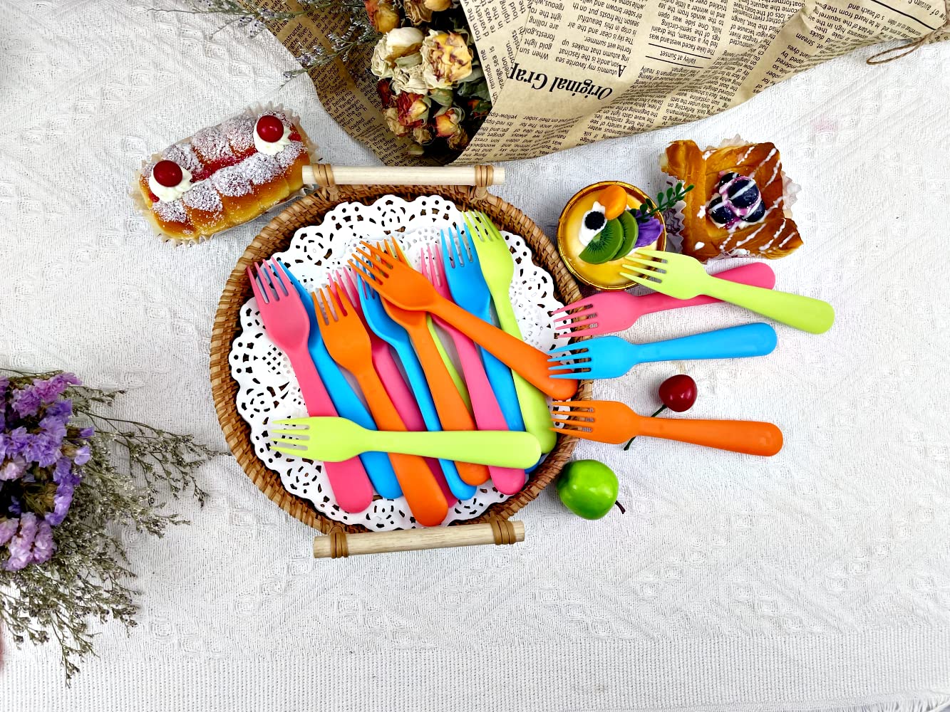Jawbush kid-and-adult friendly design – versatile utensils for family meals.